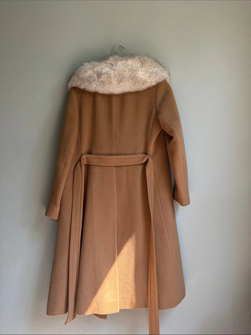 Womens Cashmere Double-Breasted Wool Pea Coat with Removable Fur Collar